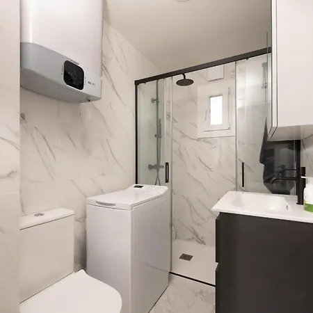 Charming For Rent In The Heart Of Apartment